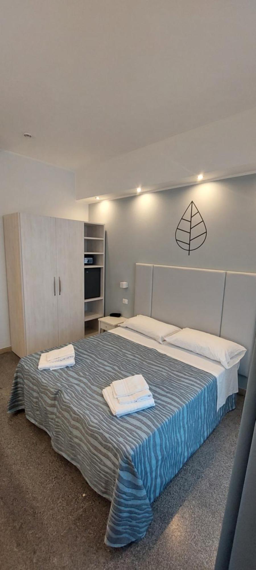 Hotel Caravel Park 里米尼 外观 照片